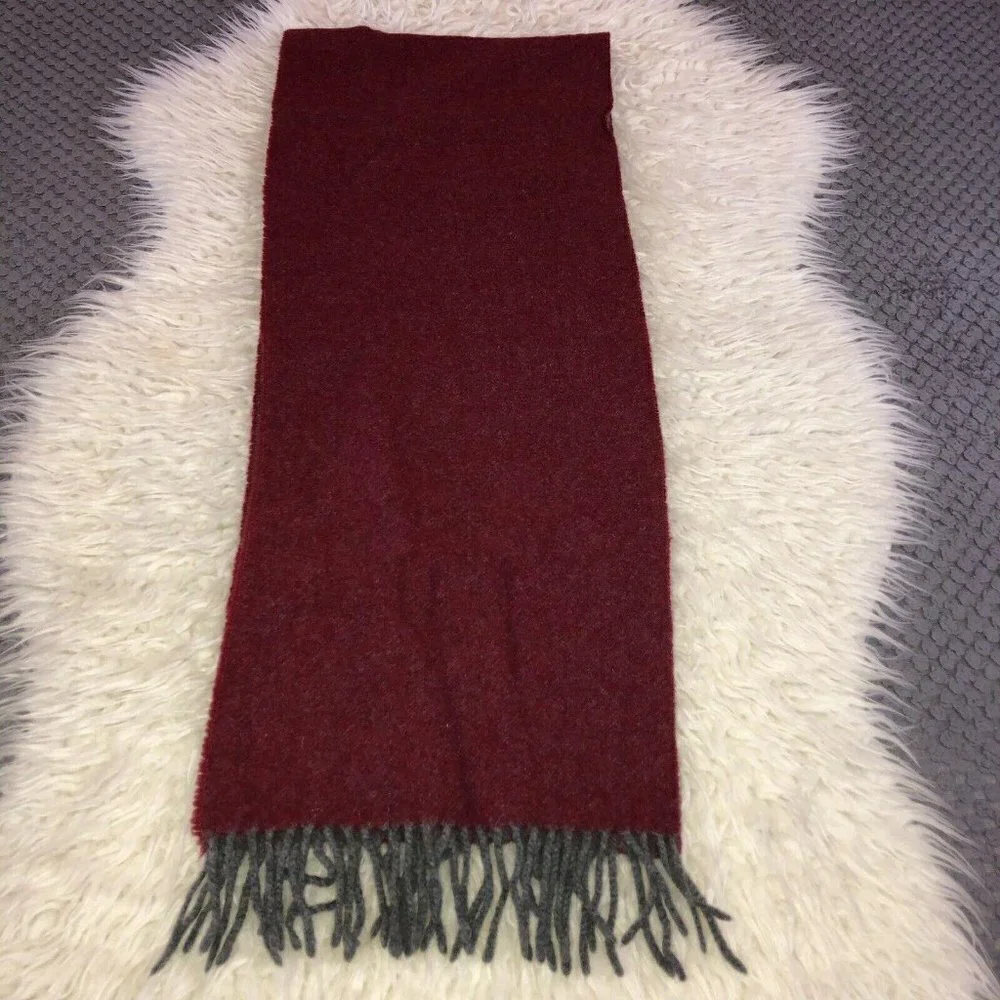 Lauren RALPH LAUREN Wool Red Gray 100% Virgin Lambswool Fringe Logo Italy